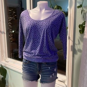💜 Volcom top, purple leopard print